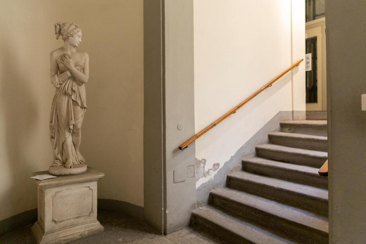 Guelfi Loft In A Historic Palace Florence Luaran gambar