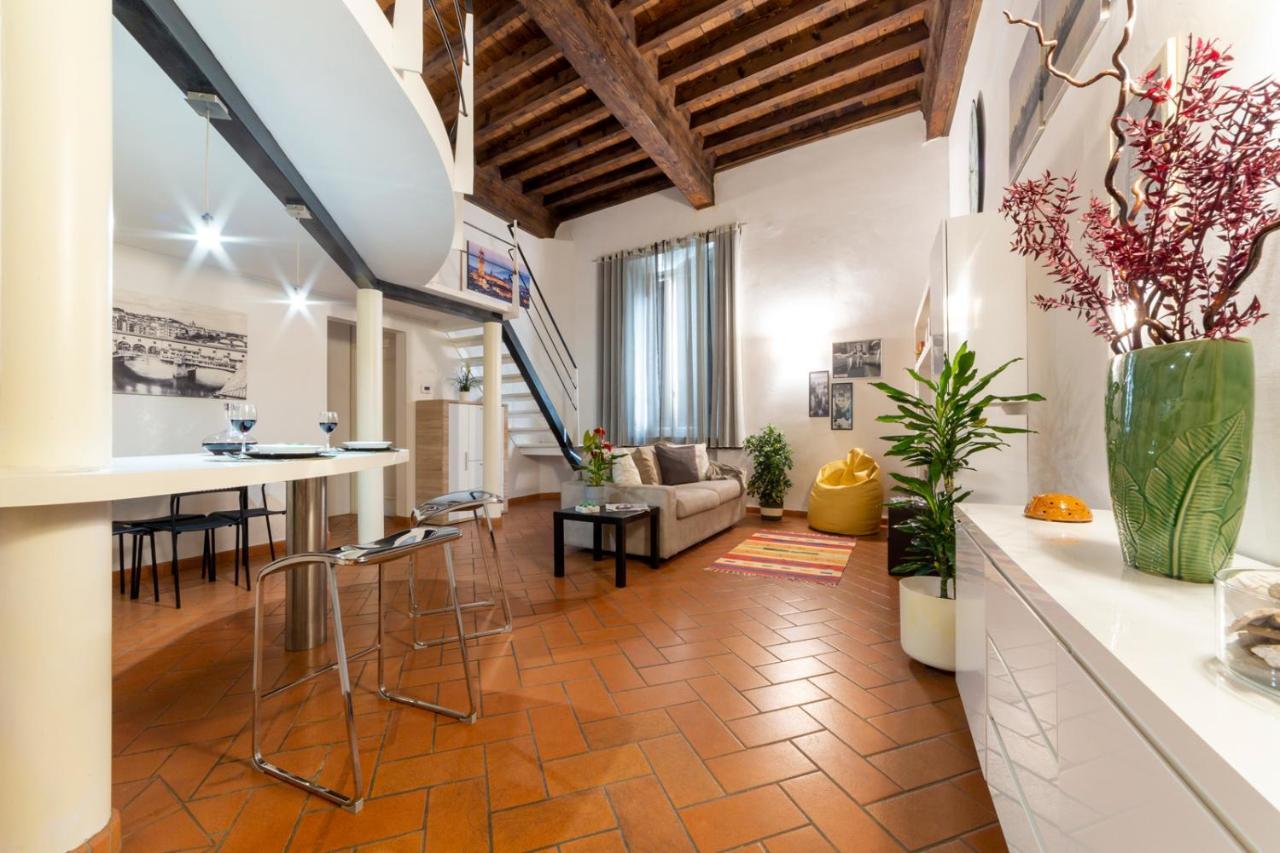 Guelfi Loft In A Historic Palace Florence Luaran gambar